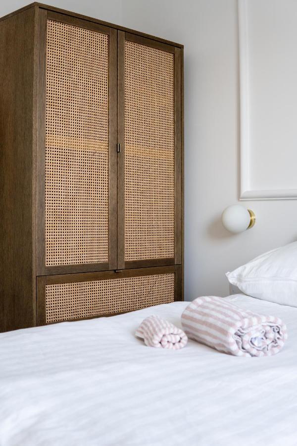 Old Town Gem Designer Apartment - Centre Location - Families - Remote Work Γκντανσκ Εξωτερικό φωτογραφία