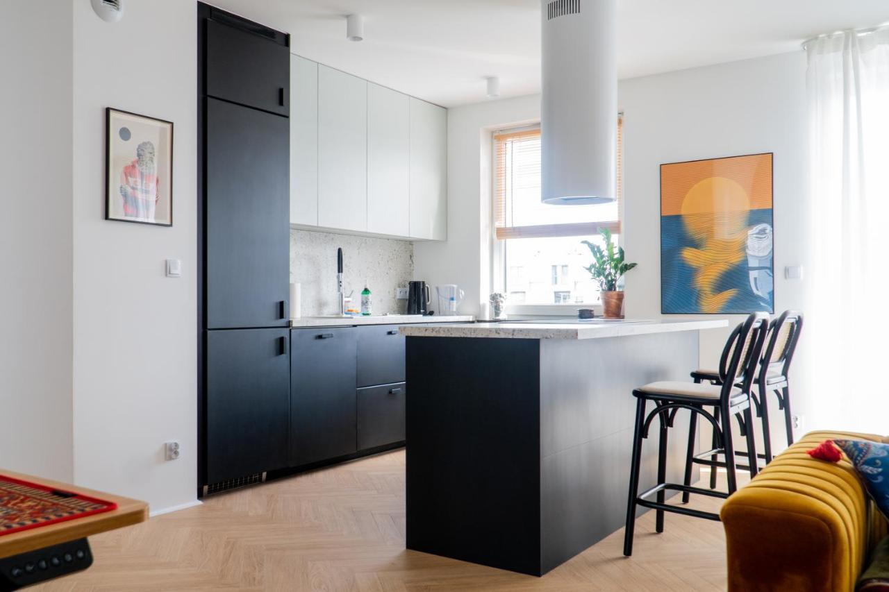 Old Town Gem Designer Apartment - Centre Location - Families - Remote Work Γκντανσκ Εξωτερικό φωτογραφία