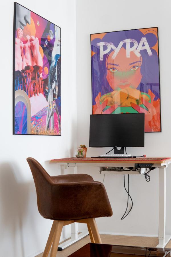 Old Town Gem Designer Apartment - Centre Location - Families - Remote Work Γκντανσκ Εξωτερικό φωτογραφία