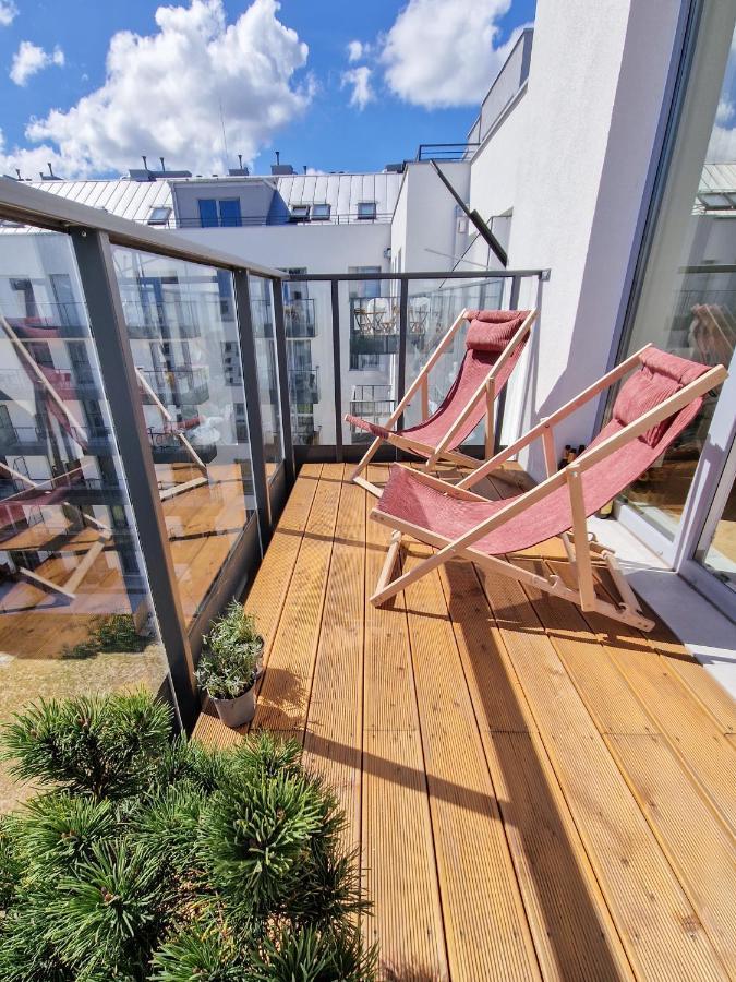 Old Town Gem Designer Apartment - Centre Location - Families - Remote Work Γκντανσκ Εξωτερικό φωτογραφία